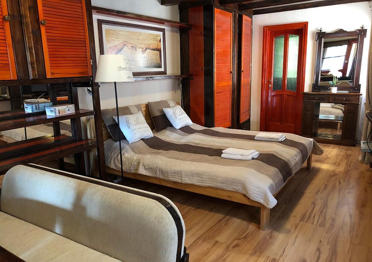 Hotel Barbizon Nyiregyhaza Ngoại thất bức ảnh