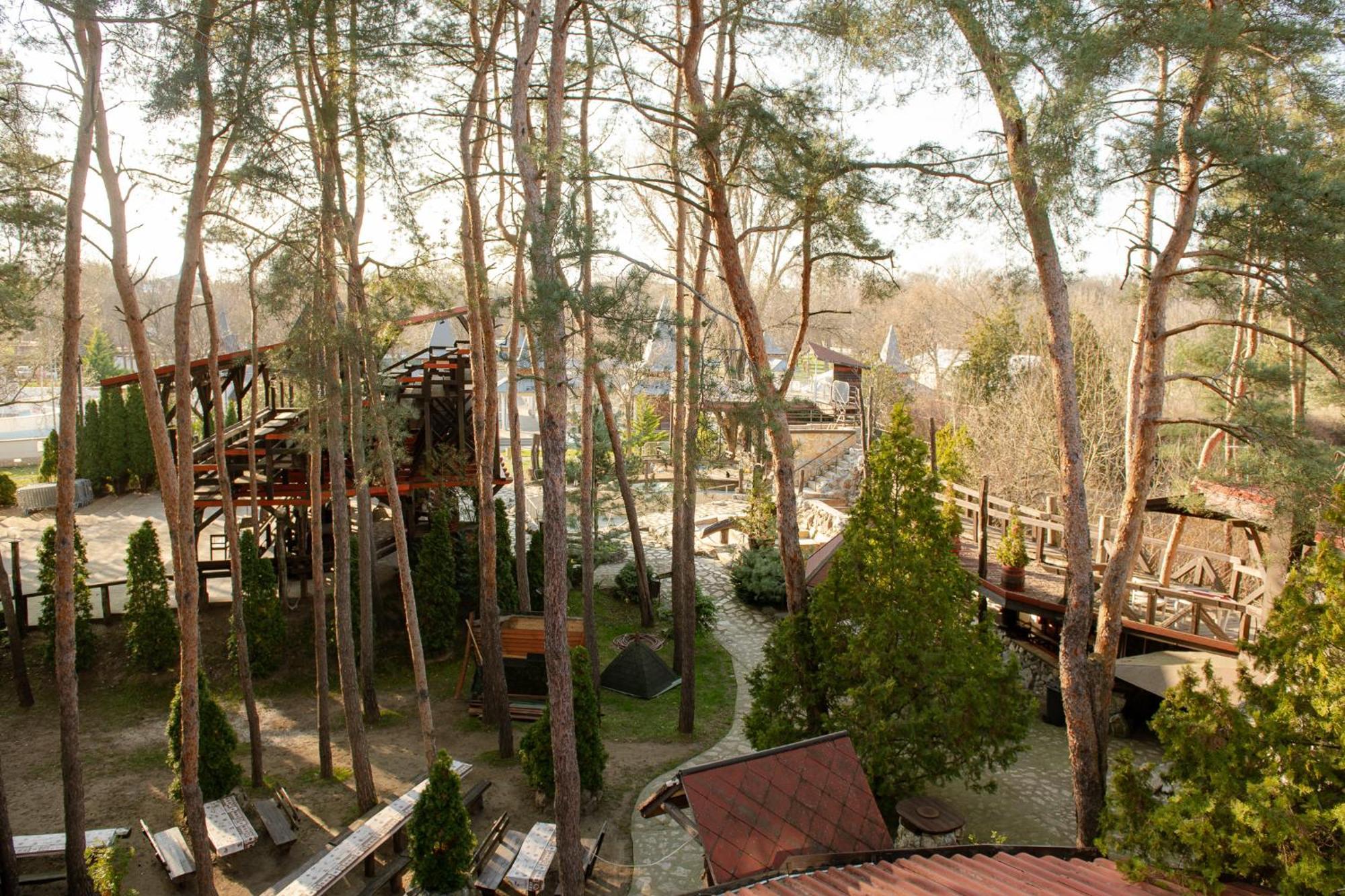 Hotel Barbizon Nyiregyhaza Ngoại thất bức ảnh